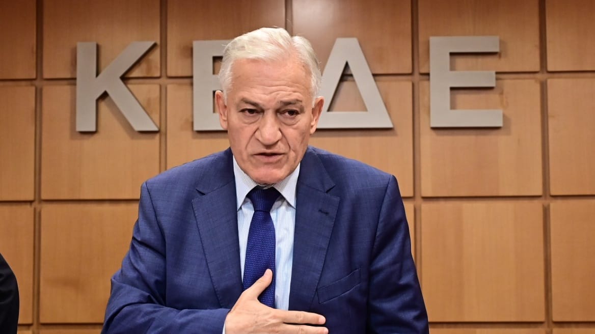 Λάζαρος Κυρίζογλου: "Σταθερά δίπλα στον Φρέντυ Μπελέρη"