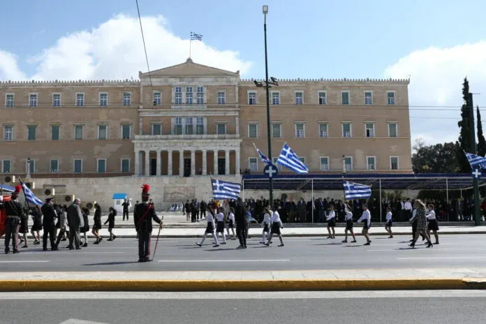 Κλειστοί δρόμοι την Κυριακή 24/3 στην Αθήνα για τη μαθητική παρέλαση