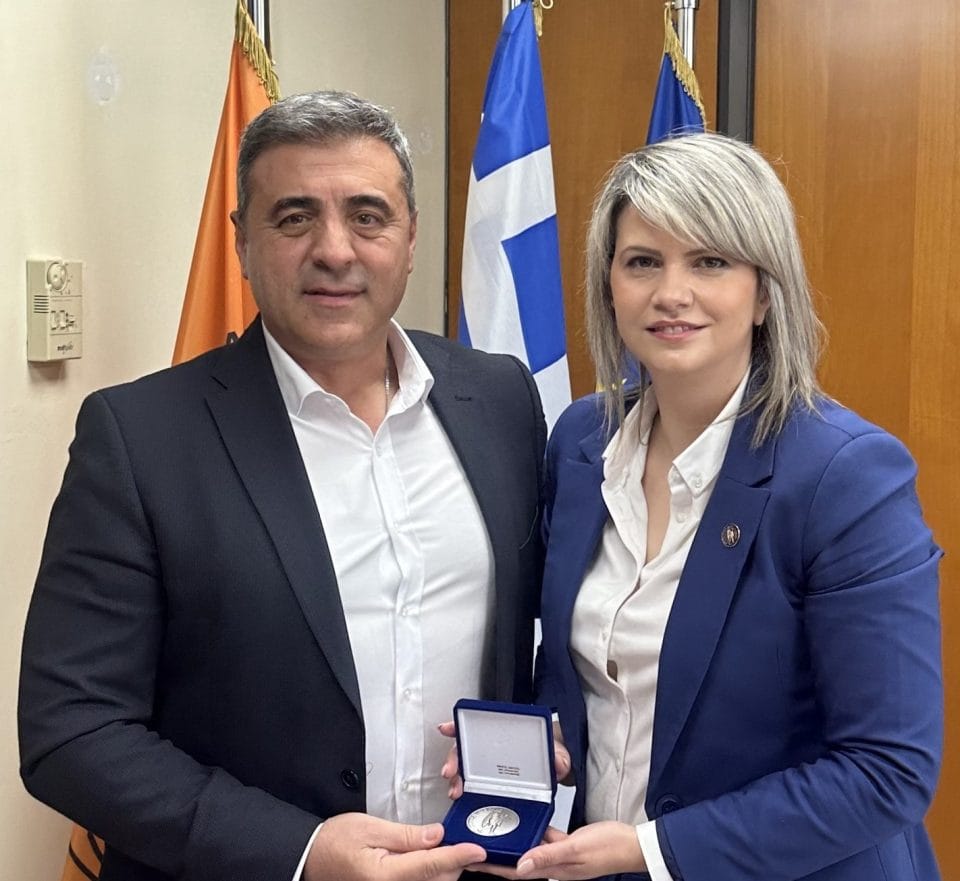 Συνάντηση της Δημάρχου Ιλίου με τον Αντιπεριφερειάρχη Δυτικού Τομέα