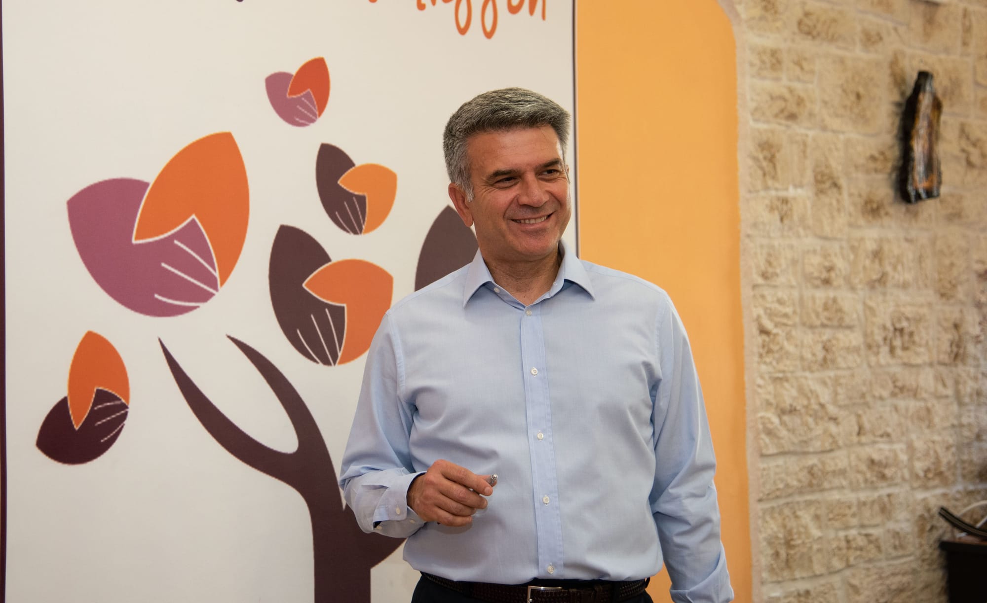 Ο Δήμαρχος Παναγιώτης Μανούρης συζητά με την Νεολαία της Ν.Ιωνίας