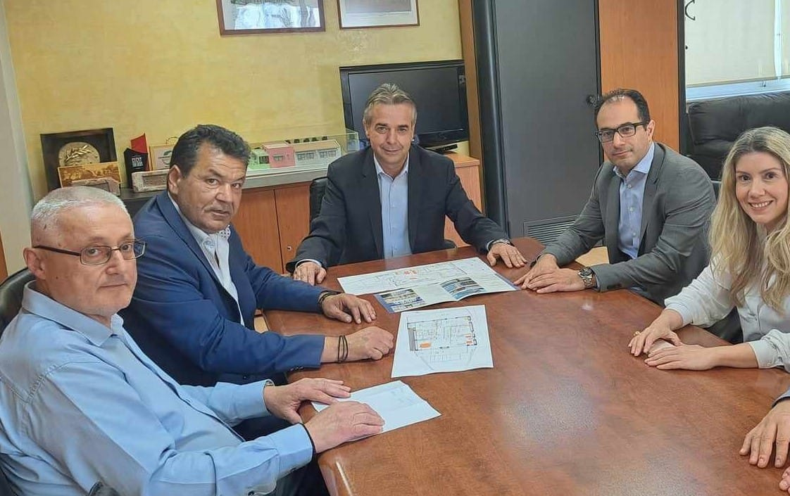 Υπεγράφη η σύμβαση για την Ενεργειακή Αναβάθμιση Σχολείων του Δήμου Φυλής