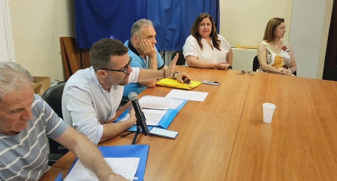 Δήμος Διονύσου: Σχέδιο δράσης για την ανάπλαση της Πλατείας Άνοιξης