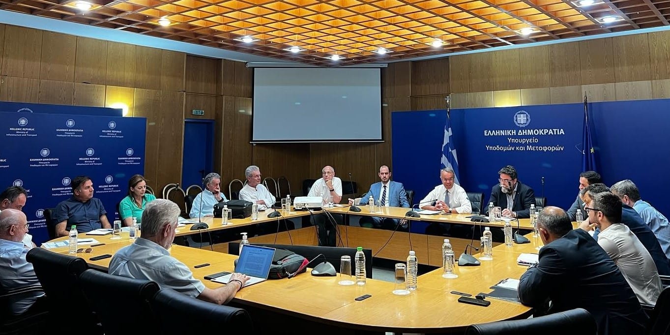 Ευρεία σύσκεψη στο Υπουργείο Υποδομών για τον Προαστιακό Δυτικής Αττικής