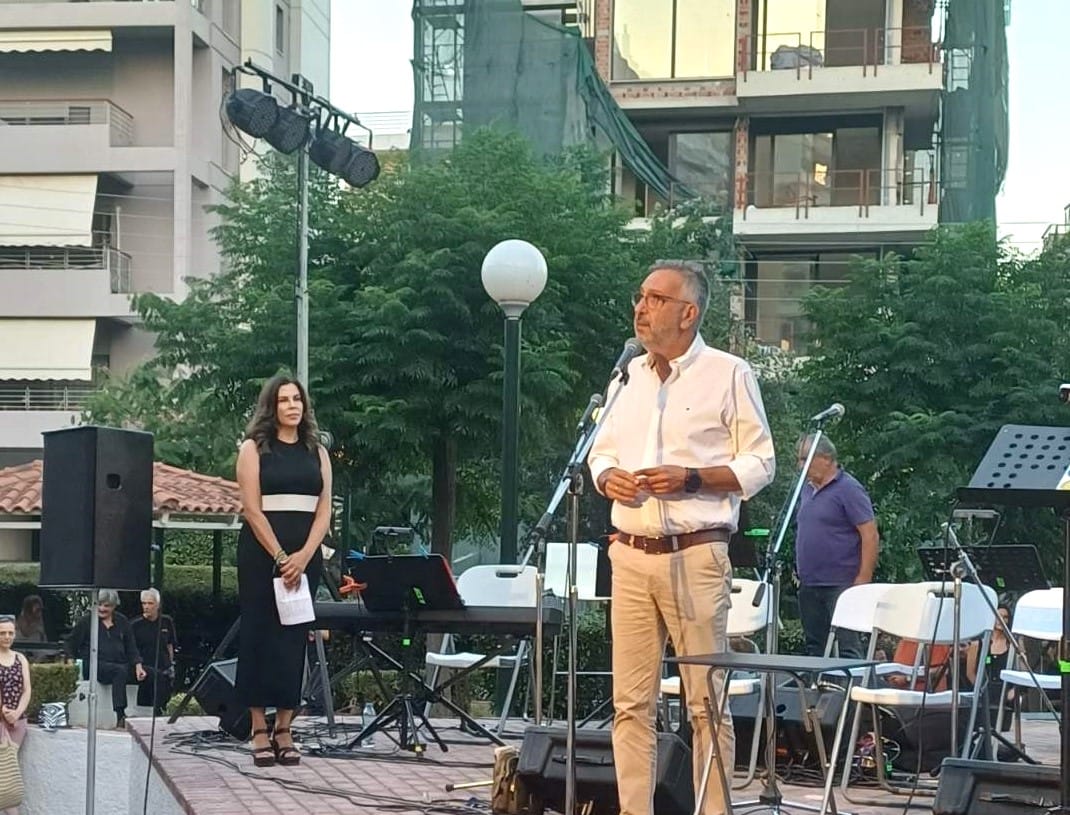 Αφιέρωμα στο μαέστρο Κ.Δραγώτη παρουσία του Δημάρχου Αγ.Δημητρίου Στ . Μαμαλάκη