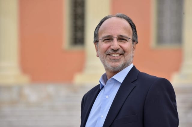 Δήμαρχος Ν.Σμύρνης Γιώργος Κουτελάκης: "Η υποχρέωση καταβολής  των 3.775.000 € ικανοποιείται τώρα."