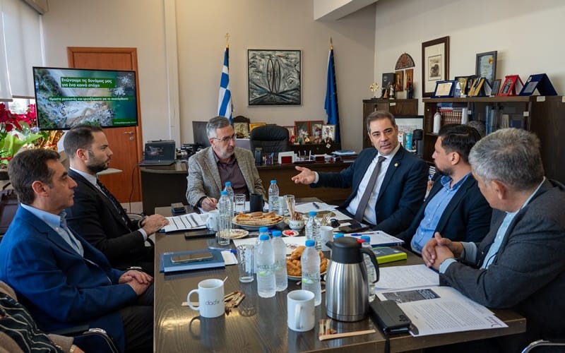 4 Δήμοι & Περιφέρεια συνοδοιπορούν για το ρέμα της Πικροδάφνης