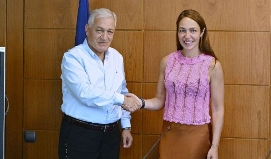 Συνάντηση Προέδρου ΚΕΔΕ με την Υπουργό Κοινωνικής Συνοχής και Οικογένειας Δόμνα Μιχαηλίδου