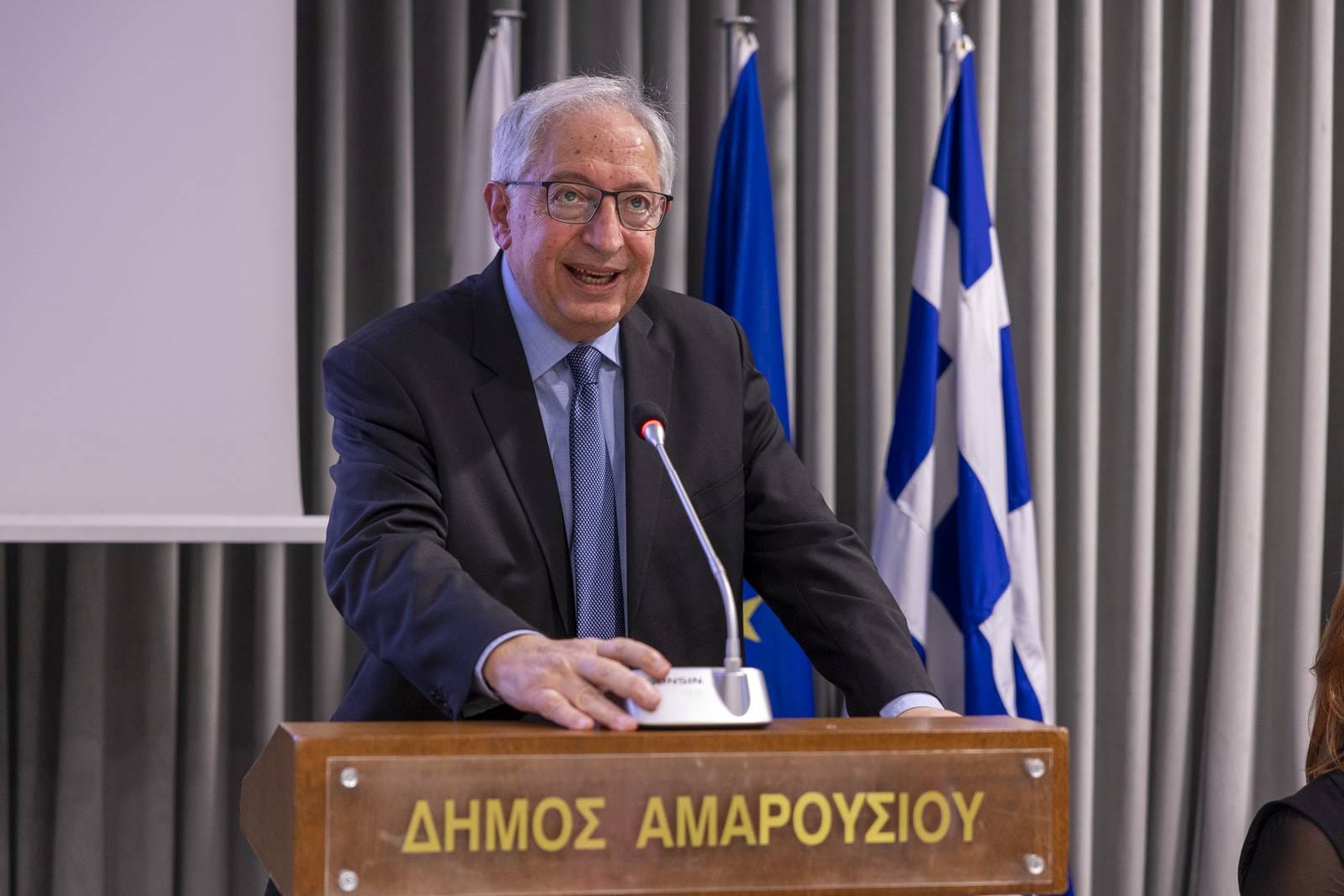 Θεόδωρος Αμπατζόγλου: "Το Μαρούσι αλλάζει και προοδεύει!"