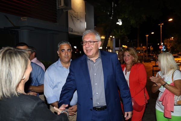 Θόδωρος Αμπατζόγλου