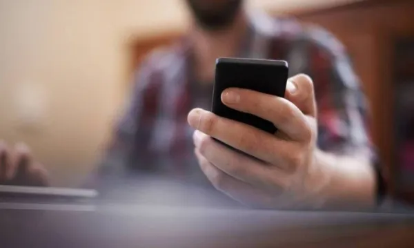 Προειδοποίηση της Περιφέρειας Αττικής: Προσοχή σε τηλεφωνικές απάτες επιστροφής φόρου