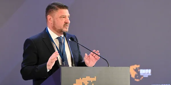 Ν. Χαρδαλιάς σε ΠΟΜΑΣ: Εάν δεν είστε ανόητοι, τότε είστε τυχάρπαστοι και επικίνδυνα άσχετοι