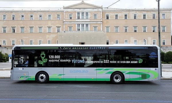 Μέχρι το 2027 όλα τα λεωφορεία στην Αθήνα θα είναι ηλεκτρικά ή με φυσικό αέριο