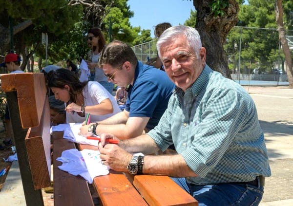 Δήμος Παιανίας: Δεκάδες παιδιά άπλωσαν ευτυχία για να στηρίξουν τη Φλόγα