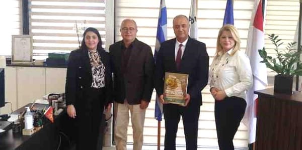 Συνεργασία σε πολιτιστικό επίπεδο συμφώνησαν ο δήμαρχος Ηρακλείου Αττικής Ν. Μπάμπαλος και ο πρέσβης του Μαρόκου
