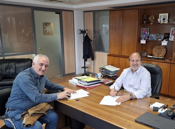 Γ. Κουτελάκης : Αρχίζουν οι επισκευές στα πεζοδρόμια της Ν.Σμύρνης!
