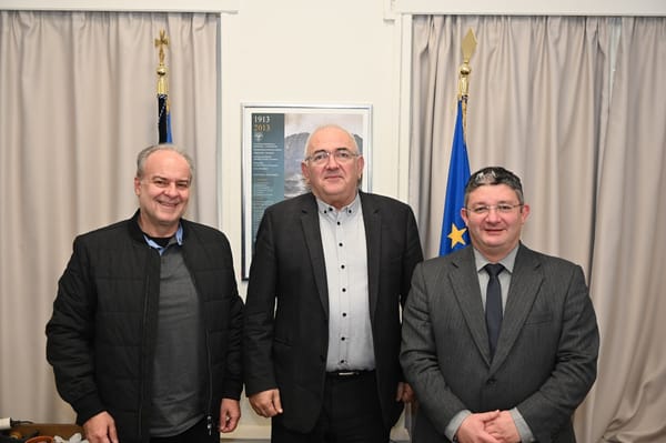 Βρεττός: Πρόσθετη χρηματοδότηση για έργα οδοποιίας στις Αχαρνές