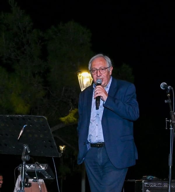 Αμπατζόγλου: "Στο Μαρούσι δίνουμε χώρο στους νέους καλλιτέχνες να εκφραστούν"