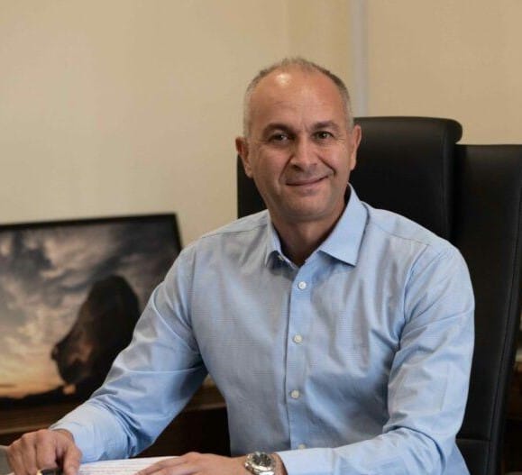 Στράτος  Σαραούδας: "Η Μεταμόρφωση αλλάζει – Η διαφορά φαίνεται στα έργα"